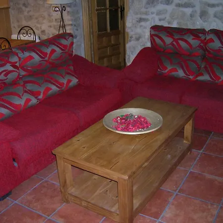 Holiday home Casa Rural Sarmiento *